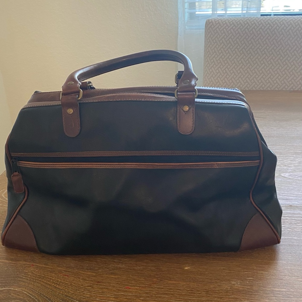 ❗️PRICE DROP❗️Vintage M.LONDON chocolate brown and brown travel , Duffle bag